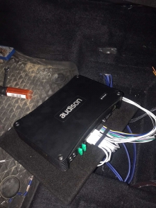 установка усилителя звука киев