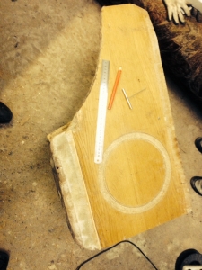 03 - отверстие под динамик