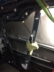 шумоизоляция мазда 3