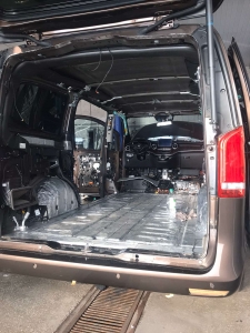 Mercedes Viano обезшумка авто