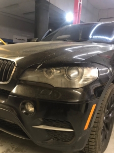 установка музыки в BMW X5 e70 Киев