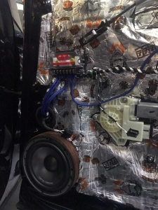 замена динамиков vw tiguan